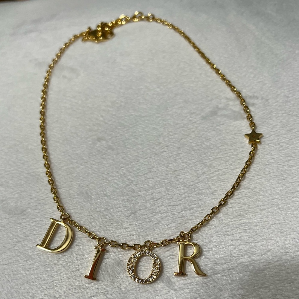 F dior necklace